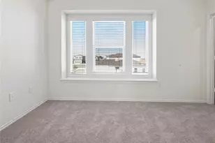 18501 Spotted Eagle Ln, Elgin, TX 78621 - Photo 23