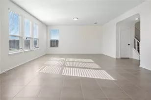 18501 Spotted Eagle Ln, Elgin, TX 78621 - Photo 15