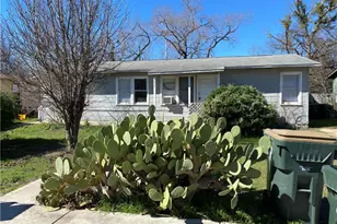 1035 Haynes St, San Marcos, TX 78666 - Photo 1