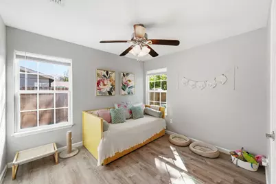 4615 Munson Street, Austin, TX 78721 - Photo 19