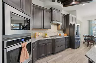 404 Ancient Oak Way, San Marcos, TX 78666 - Photo 11