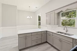 1159 San Bernard St, Austin, TX 78702 - Photo 13