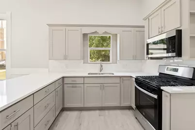 1159 San Bernard Street, Austin, TX 78702 - Photo 17