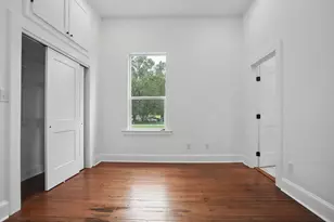 306 Rivers St, Smithville, TX 78957 - Photo 13