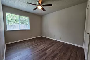 6800 Lunar Dr, Austin, TX 78745 - Photo 13