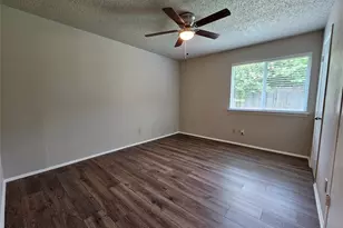 6800 Lunar Dr, Austin, TX 78745 - Photo 15