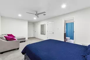 221 Adams St, Georgetown, TX 78628 - Photo 25