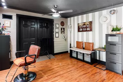 209 S Main Street, Salado, TX 76571 - Photo 13