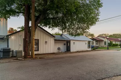 209 S Main Street, Salado, TX 76571 - Photo 25