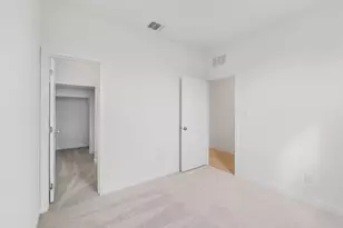 400 Sullivan Way, Elgin, TX 78621 - Photo 25