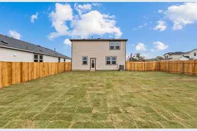 400 Sullivan Way, Elgin, TX 78621 - Photo 29