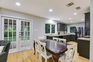 7615 Rockpoint Dr, Austin, TX 78731 - Photo 19