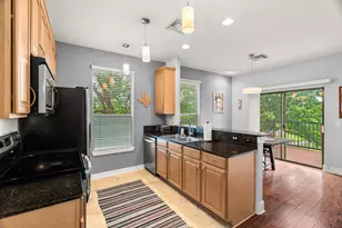 13420 Lyndhurst St, Austin, TX 78729 - Photo 7