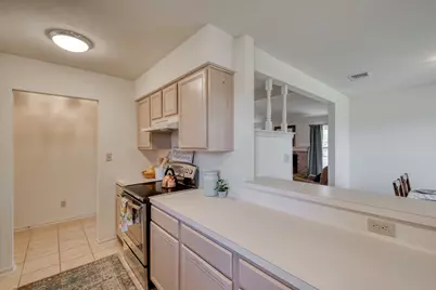 185 E Broken Tree Lane, Smithville, TX 78957 - Photo 15