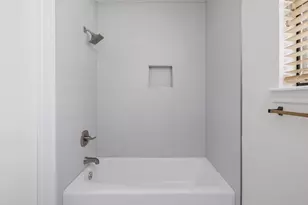 9305 Rolling Oaks Trail, Austin, TX 78750 - Photo 17