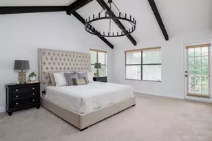 9305 Rolling Oaks Trail, Austin, TX 78750 - Photo 13