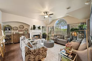 139 Double Eagle Dr, Lakeway, TX 78738 - Photo 5