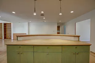 1607 S Elm St, Georgetown, TX 78626 - Photo 11