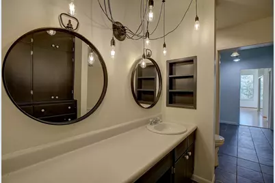 1607 S Elm Street, Georgetown, TX 78626 - Photo 31