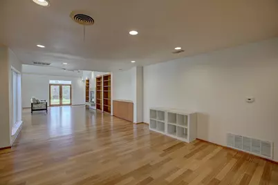 1607 S Elm Street, Georgetown, TX 78626 - Photo 5