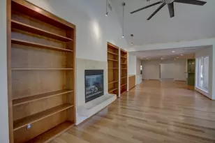 1607 S Elm St, Georgetown, TX 78626 - Photo 17