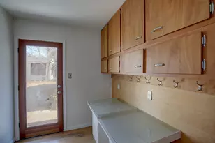 1607 S Elm St, Georgetown, TX 78626 - Photo 13