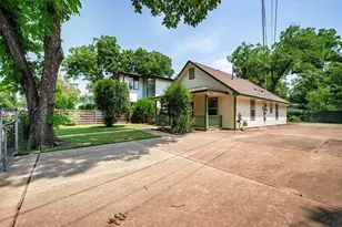 1502 Garden St, Austin, TX 78702 - Photo 3