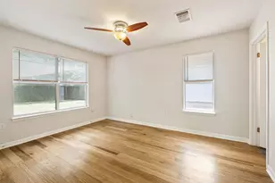1502 Garden St, Austin, TX 78702 - Photo 17