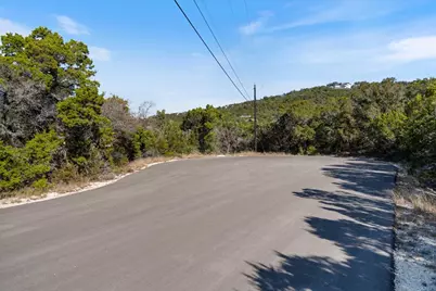 8310 Chestnut Cove, Lago Vista, TX 78645 - Photo 5