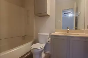 6909 Hyland Cir, Austin, TX 78744 - Photo 13