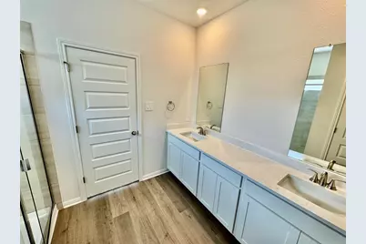 204 Coopers Hawk Crest, Cedar Creek, TX 78612 - Photo 3