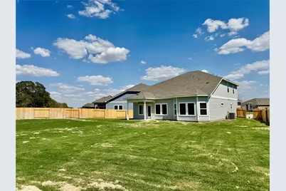 204 Coopers Hawk Crest, Cedar Creek, TX 78612 - Photo 5