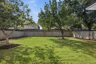812 Honeysuckle Drive, Leander, TX 78641 - Photo 19