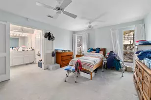 8401 Greenflint Ln, Austin, TX 78759 - Photo 11