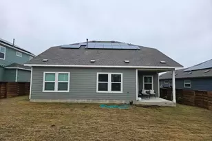 380 Mendoza, Kyle, TX 78640 - Photo 3