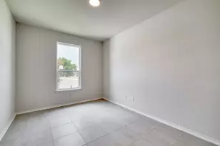 1324 Carriageway Dr, Georgetown, TX 78626 - Photo 13