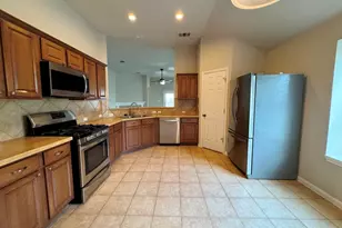 285 Amber Ash Dr, Kyle, TX 78640 - Photo 11