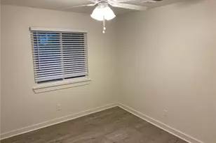 2408 Burleson Ct, Austin, TX 78741 - Photo 11