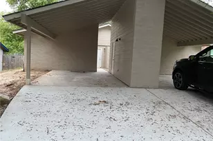 2408 Burleson Ct, Austin, TX 78741 - Photo 3