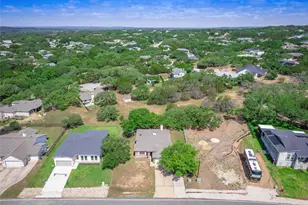 2312 MacArthur Ave, Lago Vista, TX 78645 - Photo 3