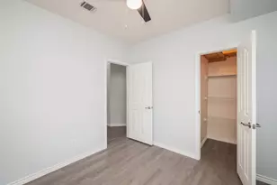 2312 MacArthur Ave, Lago Vista, TX 78645 - Photo 27