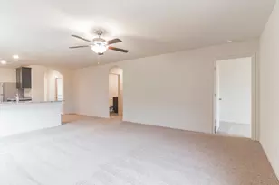 112 Allington Cir, Jarrell, TX 76537 - Photo 7