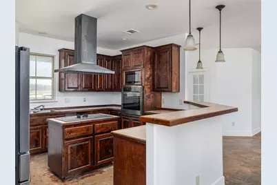 2610 Fm 3061, Thorndale, TX 76577 - Photo 13