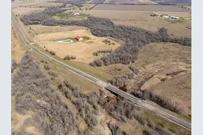 2610 Fm 3061, Thorndale, TX 76577 - Photo 37