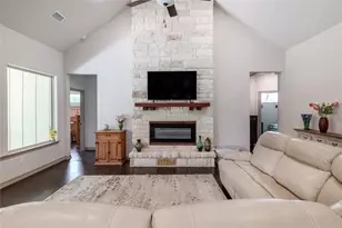 121 Esperanza Petal Pass, Liberty Hill, TX 78642 - Photo 13