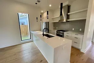 1309 Palo Duro Rd, Austin, TX 78757 - Photo 7