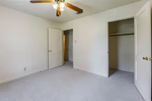 1902 Pasadena Dr, Austin, TX 78757 - Photo 9