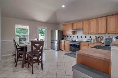 2724 Kickapoo Cavern Drive, Pflugerville, TX 78660 - Photo 9