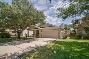 2724 Kickapoo Cavern Dr, Pflugerville, TX 78660 - Photo 3