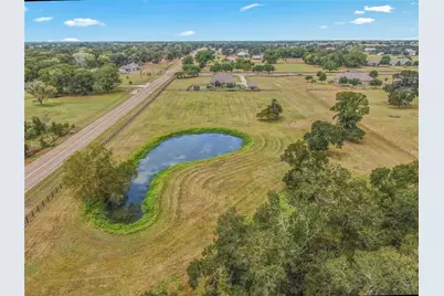 9600 Shadow Creek Trail, Bryan, TX 77808 - Photo 35